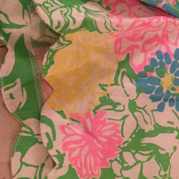 Lilly Pulitzer shorts - Picture 4 of 4
